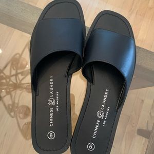 New Chinese Laundry Black Sandals Size 9